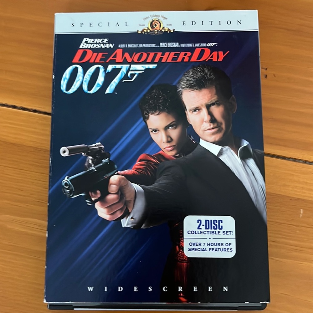 007 2disc DVD Set